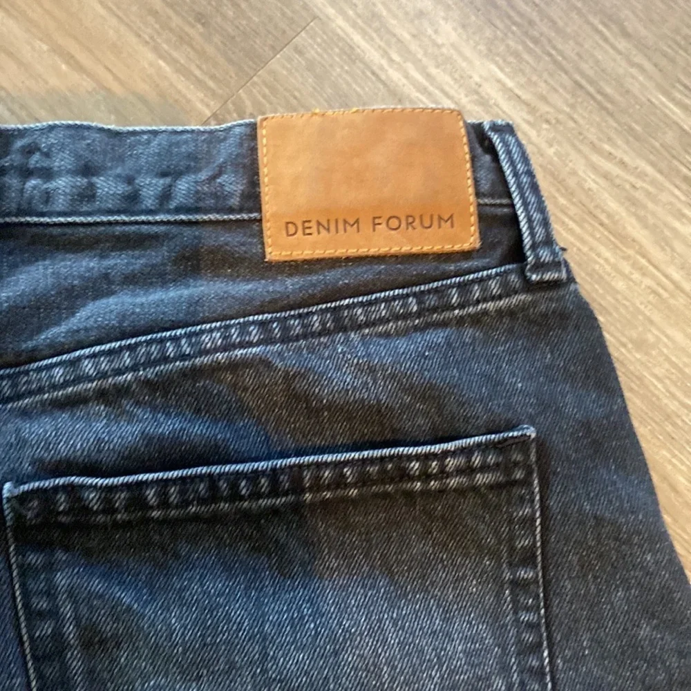 Denim Forum The Yoko Hi-rise Mid-thigh Denim - Picture 12 of 12